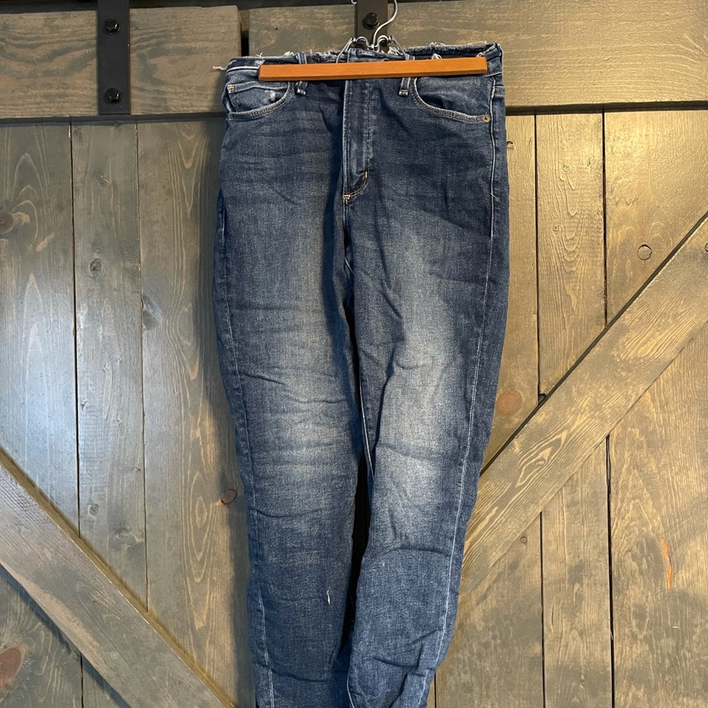 Simone high rise ankle jean
